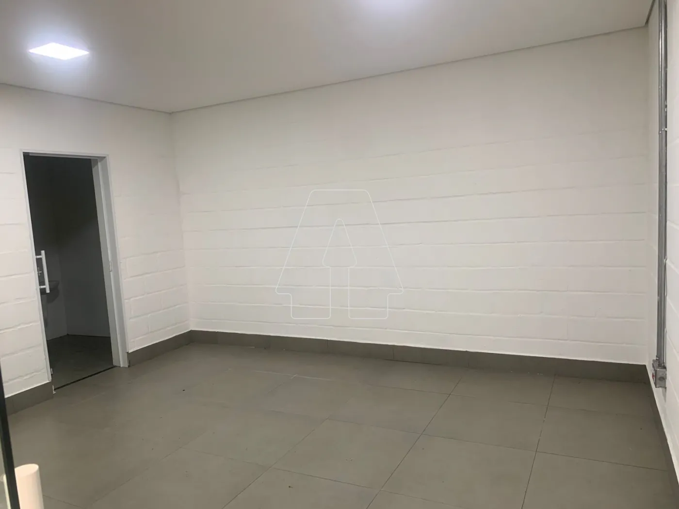 Alugar Comercial / Barracão em Araçatuba R$ 12.000,00 - Foto 7