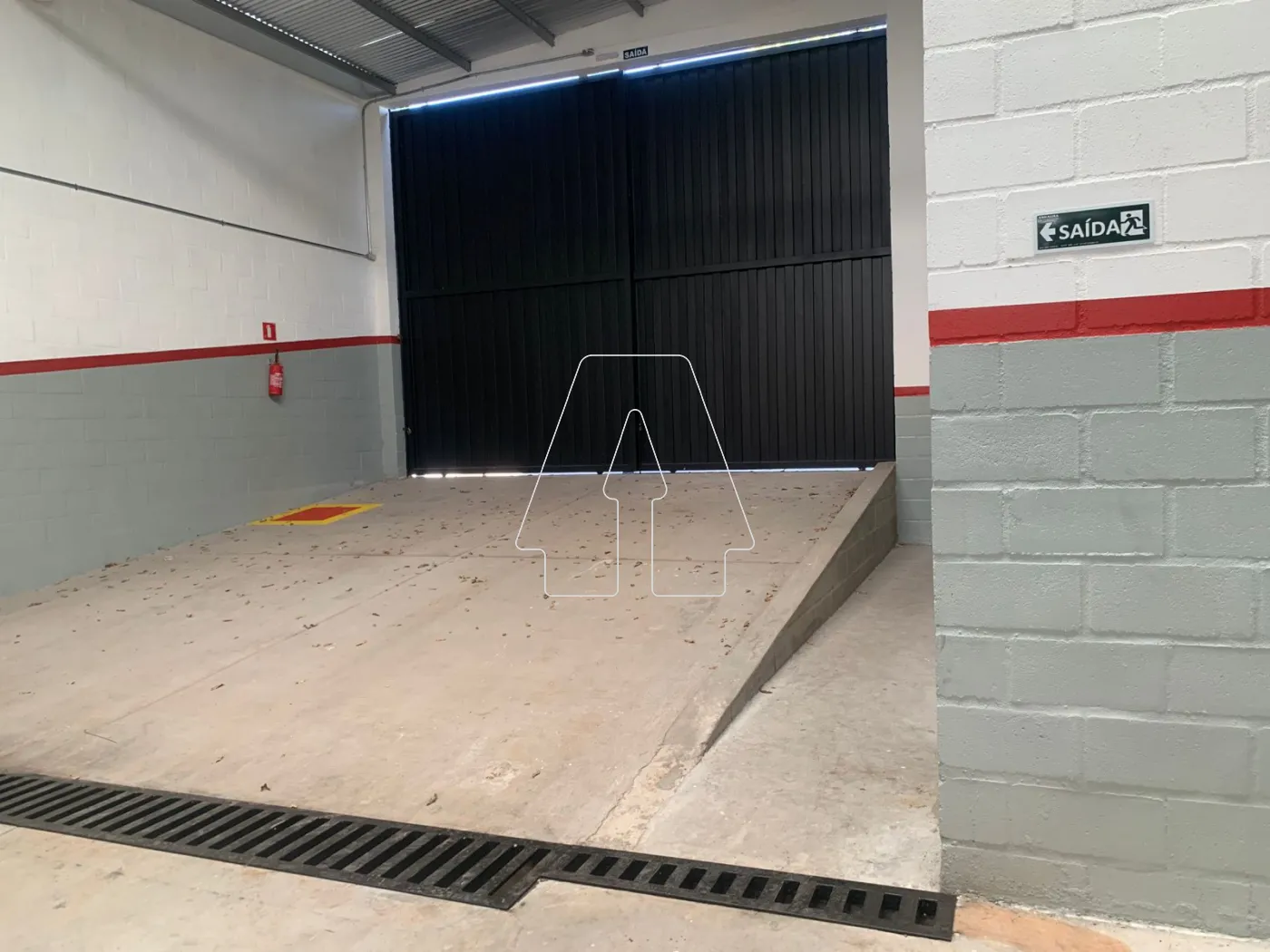 Alugar Comercial / Barracão em Araçatuba R$ 12.000,00 - Foto 1