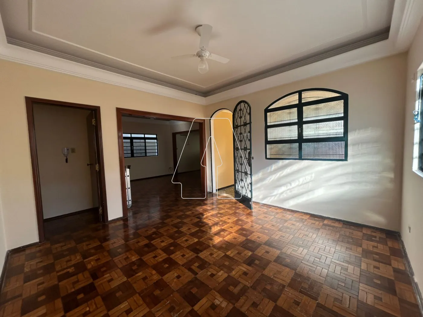 Alugar Casa / Residencial em Araçatuba R$ 5.000,00 - Foto 3