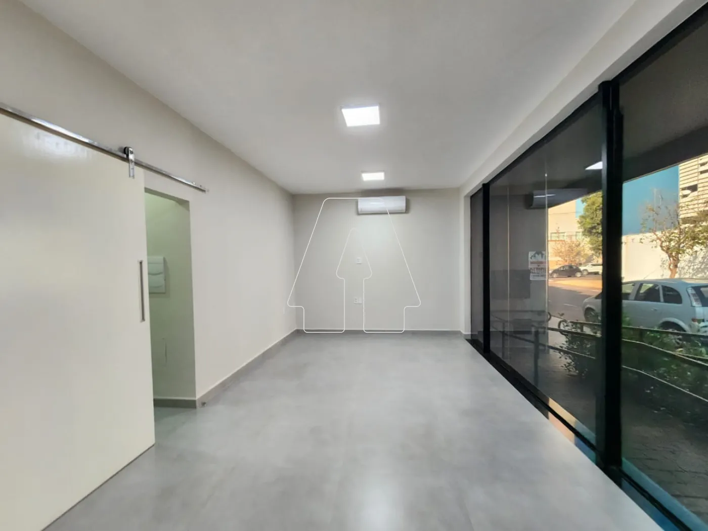 Alugar Comercial / Salão em Araçatuba R$ 7.000,00 - Foto 1