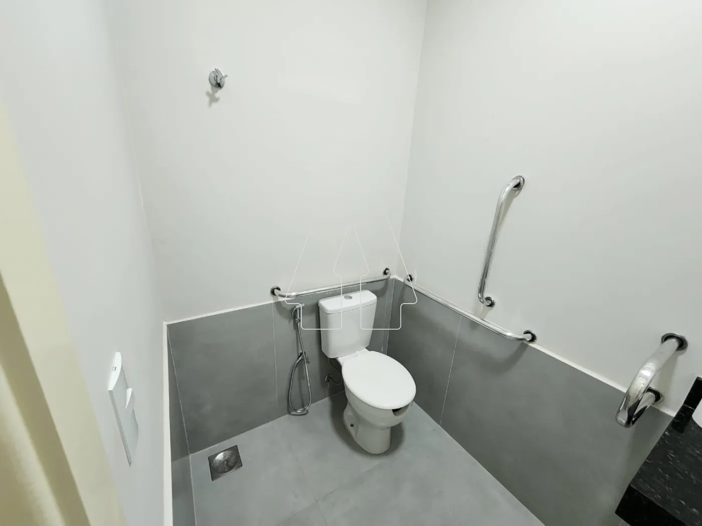 Alugar Comercial / Salão em Araçatuba R$ 7.000,00 - Foto 12