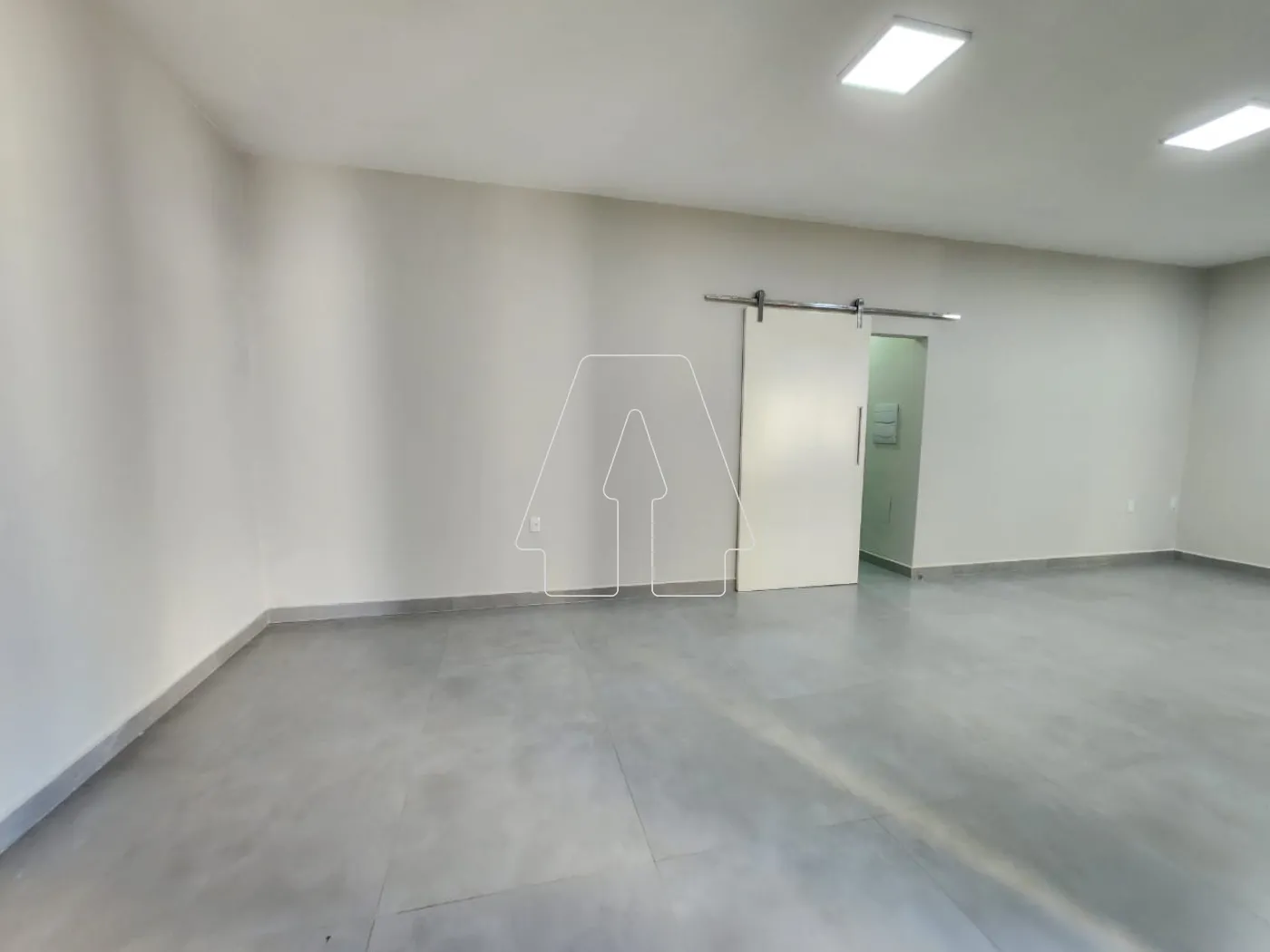 Alugar Comercial / Salão em Araçatuba R$ 7.000,00 - Foto 4