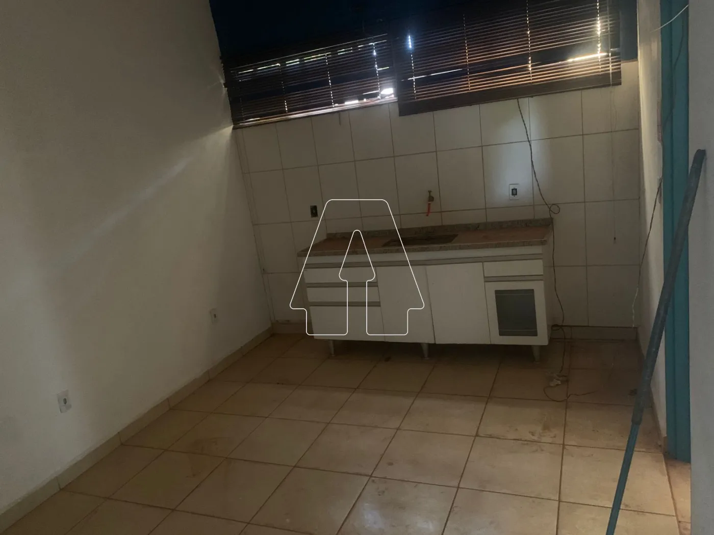 Alugar Comercial / Barracão em Araçatuba R$ 4.000,00 - Foto 7