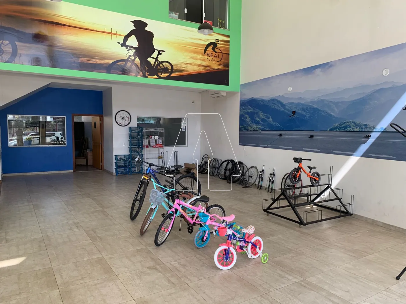Alugar Comercial / Salão em Araçatuba R$ 7.500,00 - Foto 4
