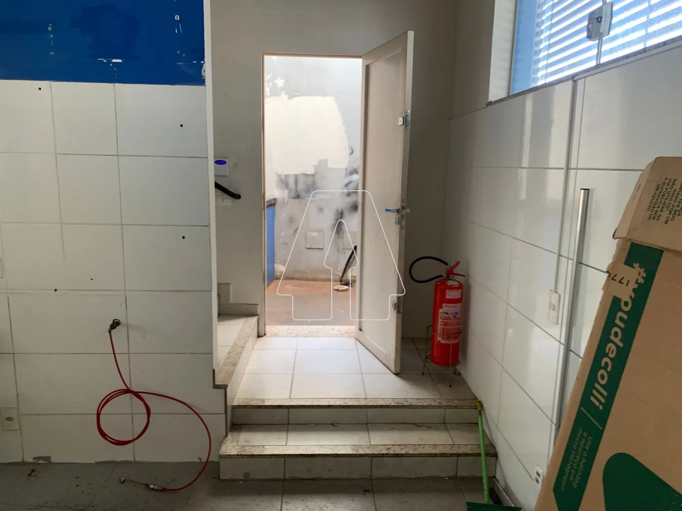 Alugar Comercial / Salão em Araçatuba R$ 7.500,00 - Foto 11