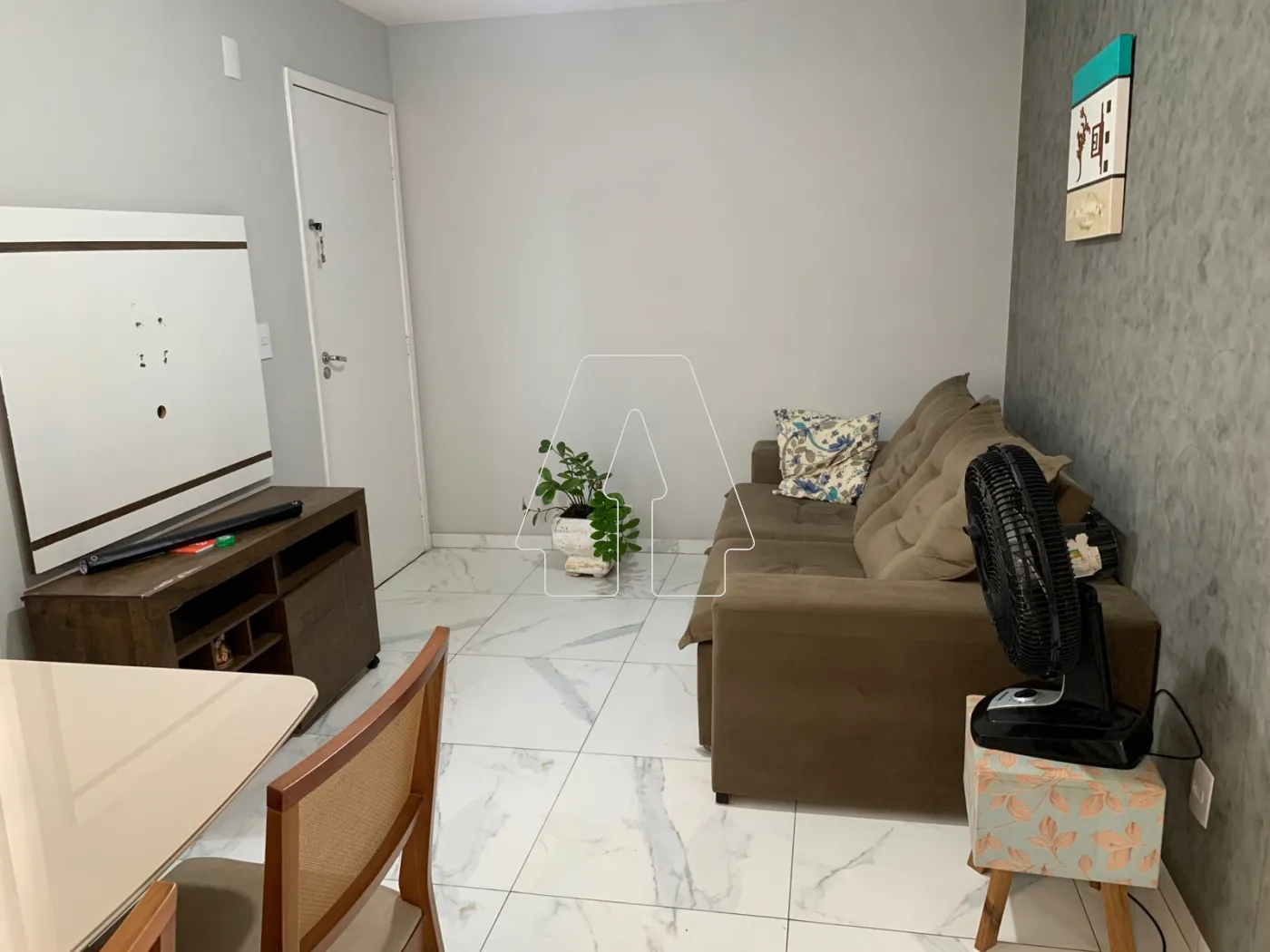 Alugar Apartamento / Padrão em Araçatuba R$ 1.350,00 - Foto 2