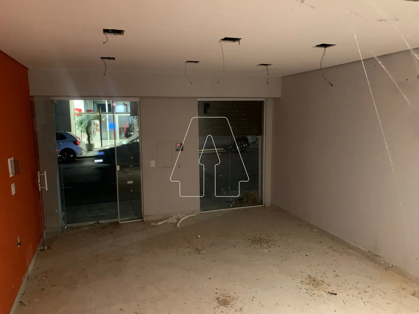 Alugar Comercial / Salão em Araçatuba R$ 1.650,00 - Foto 3