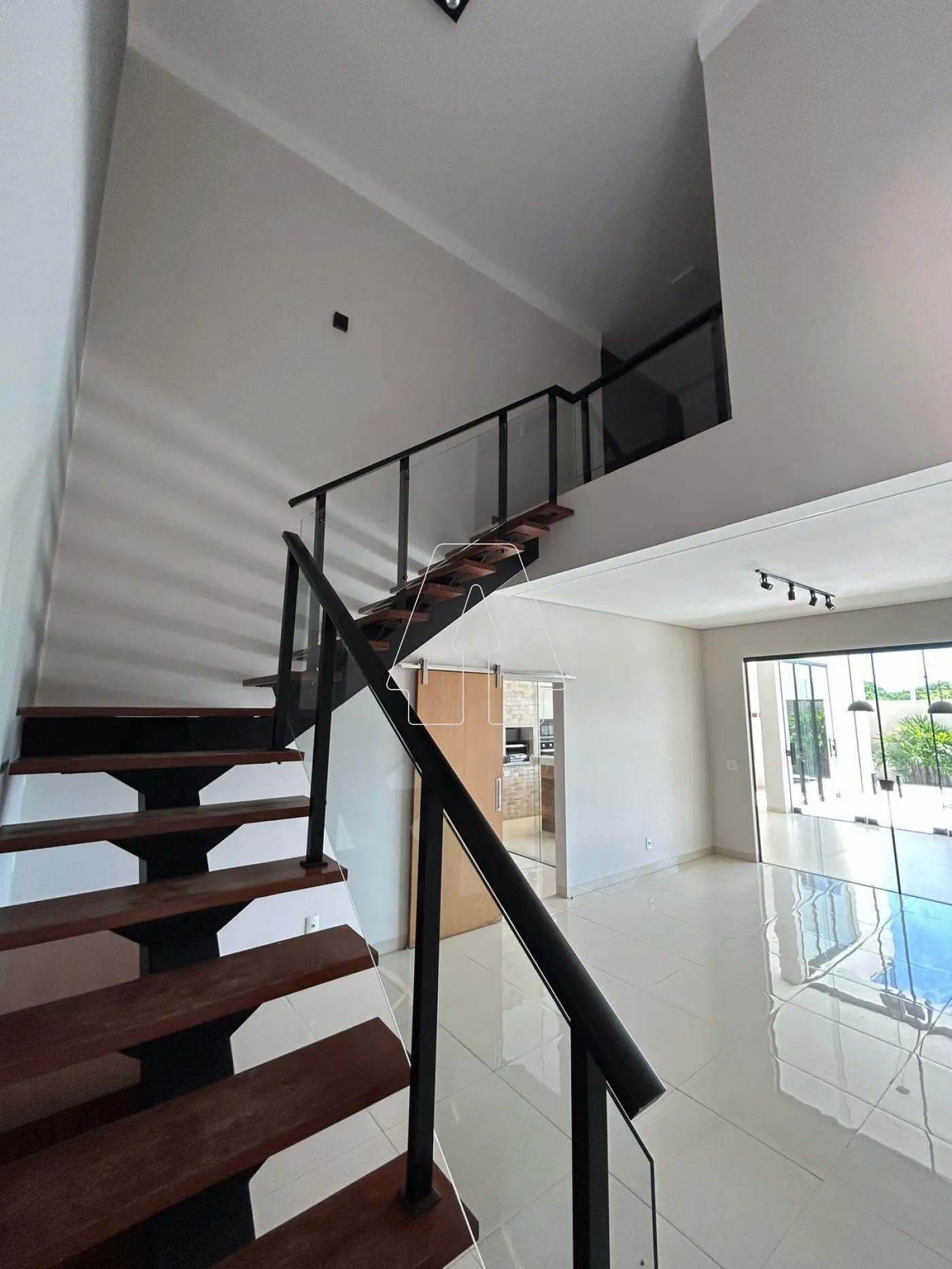 Alugar Casa / Condomínio em Araçatuba R$ 13.000,00 - Foto 3