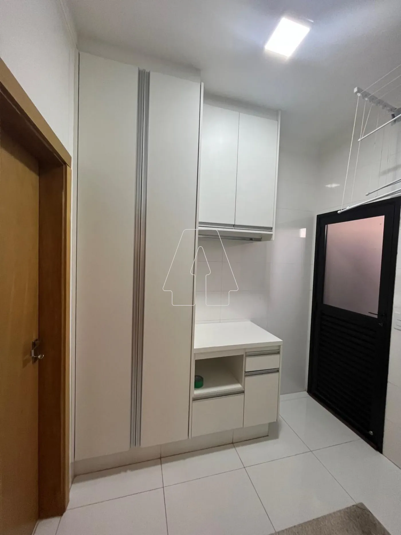 Alugar Casa / Condomínio em Araçatuba R$ 13.000,00 - Foto 17