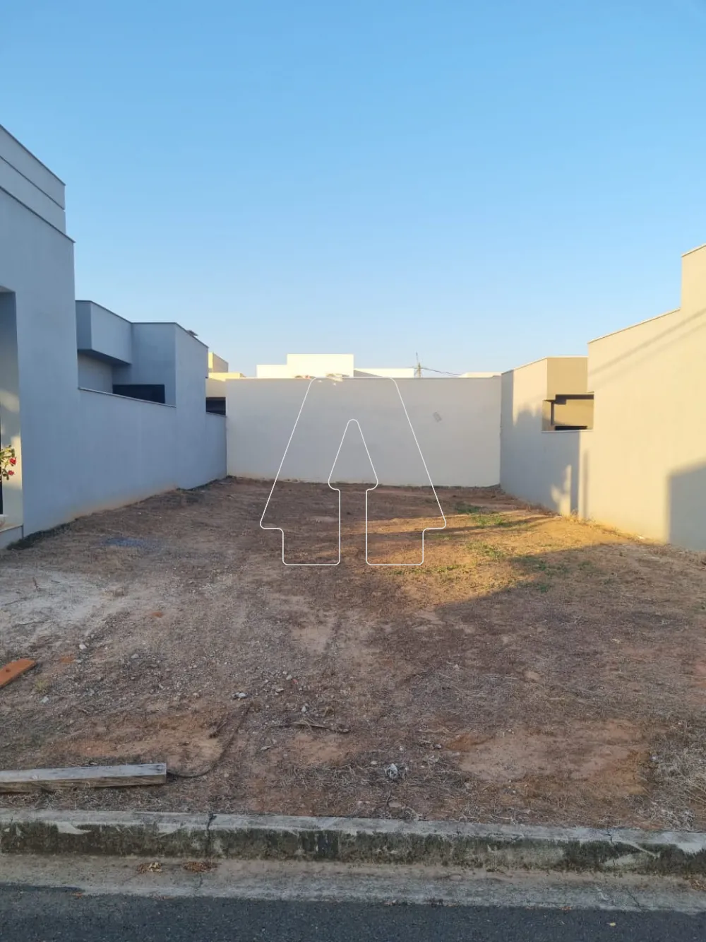 Comprar Terreno / Condomínio em Araçatuba R$ 120.000,00 - Foto 4