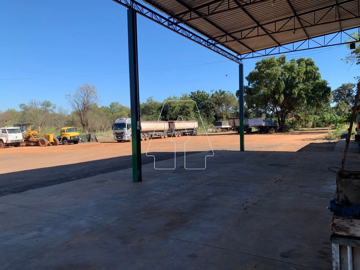 Alugar Comercial / Barracão em Araçatuba R$ 5.800,00 - Foto 8