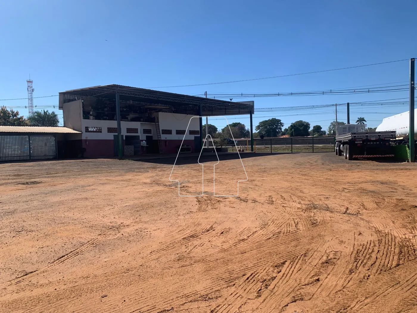 Alugar Comercial / Barracão em Araçatuba R$ 5.800,00 - Foto 3