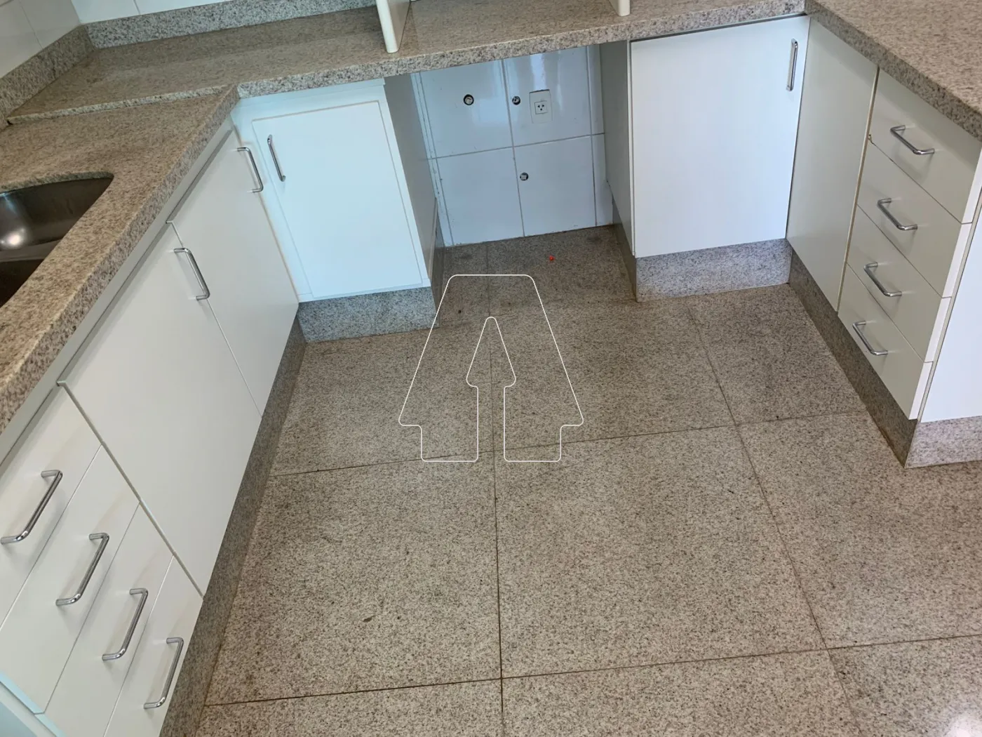 Alugar Apartamento / Padrão em Araçatuba R$ 4.000,00 - Foto 10