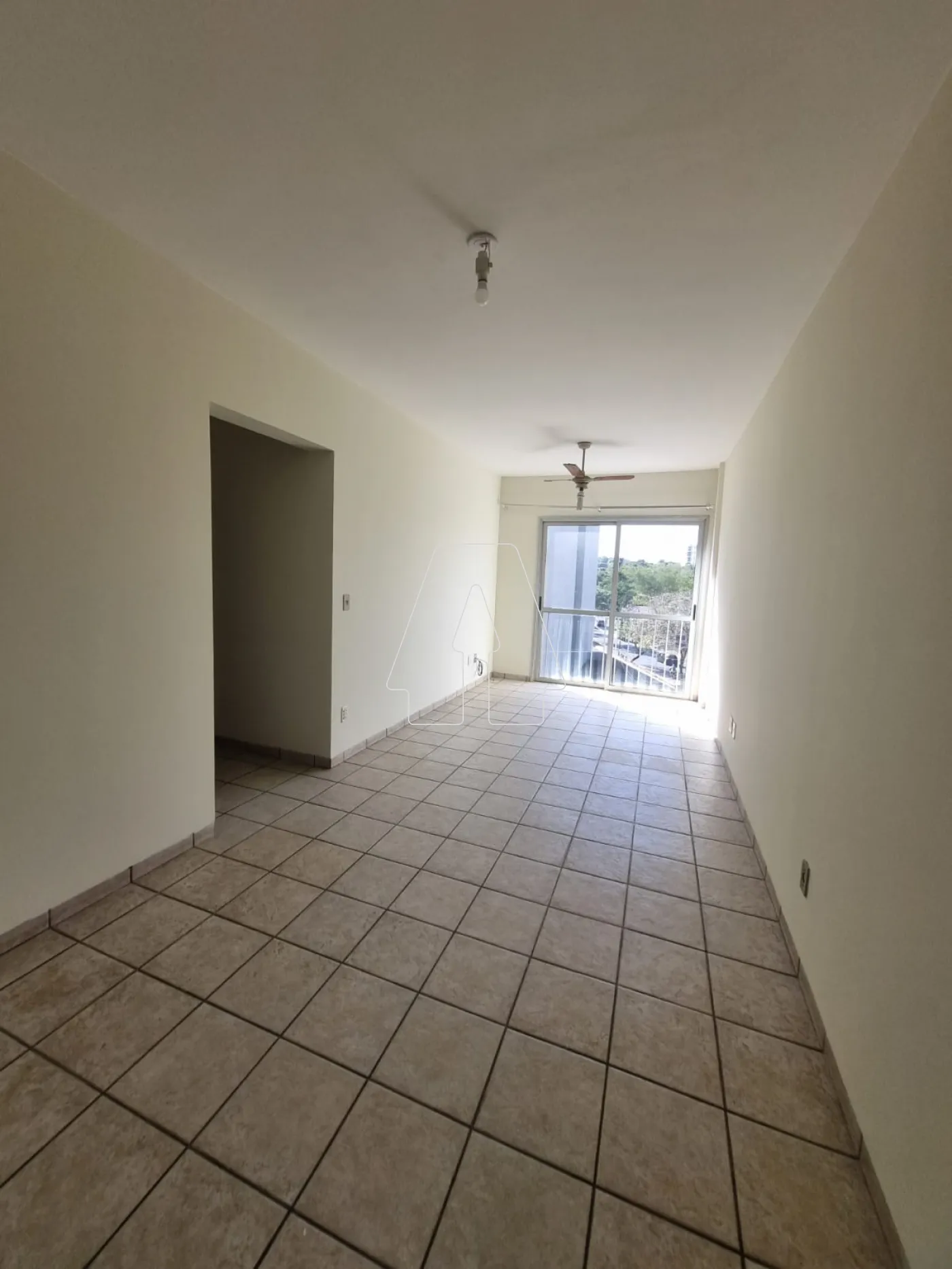 Alugar Apartamento / Padrão em Araçatuba R$ 700,00 - Foto 1