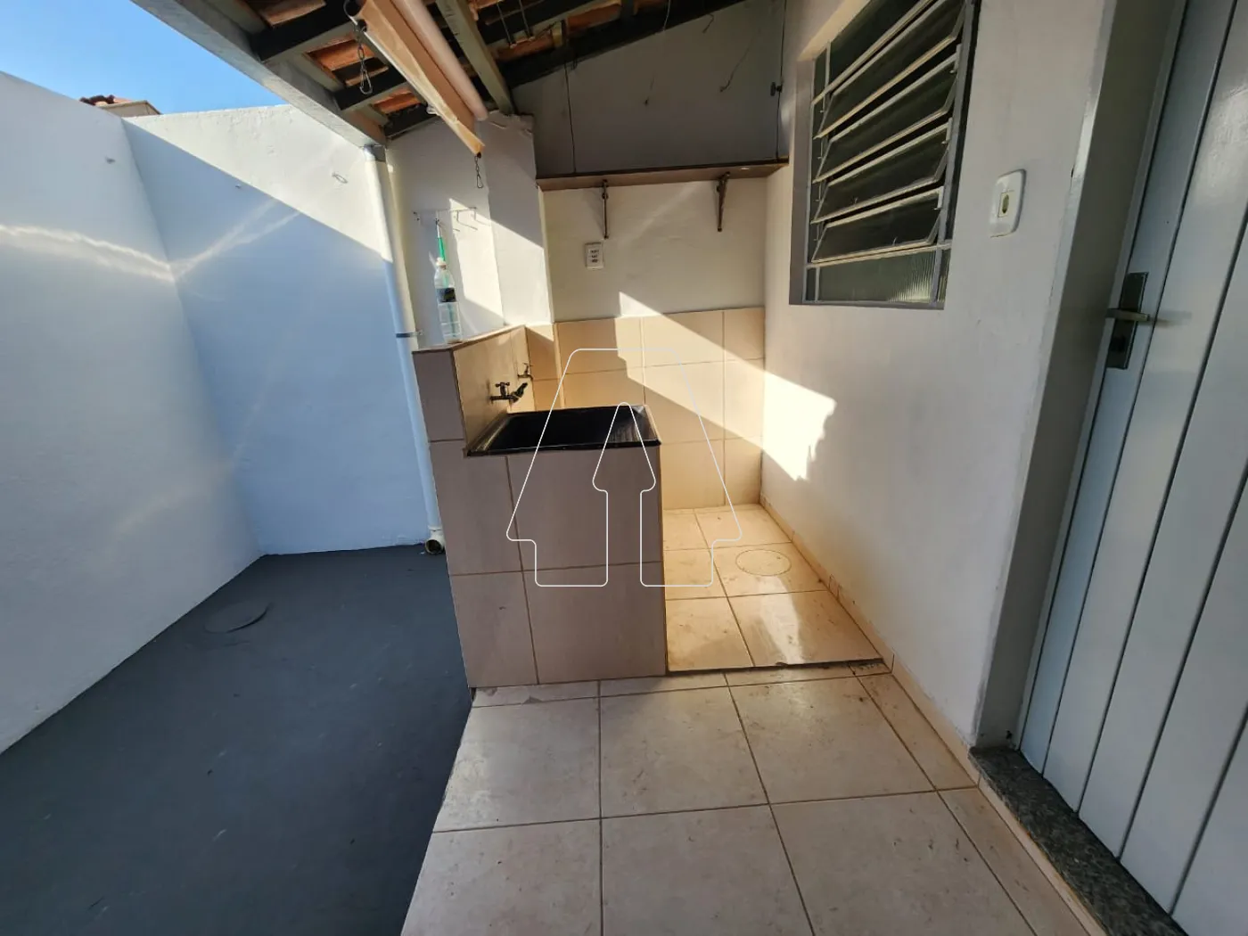 Alugar Casa / Residencial em Araçatuba R$ 650,00 - Foto 6