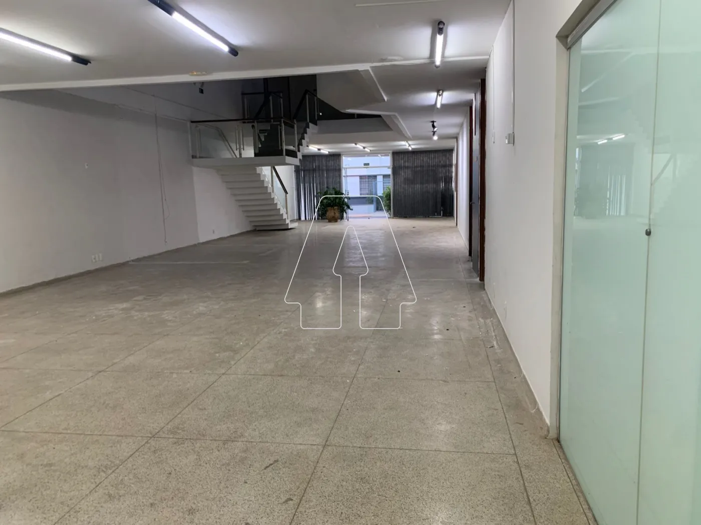 Alugar Comercial / Salão em Araçatuba R$ 10.000,00 - Foto 2