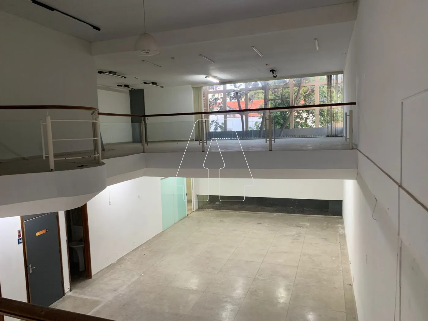 Alugar Comercial / Salão em Araçatuba R$ 10.000,00 - Foto 13