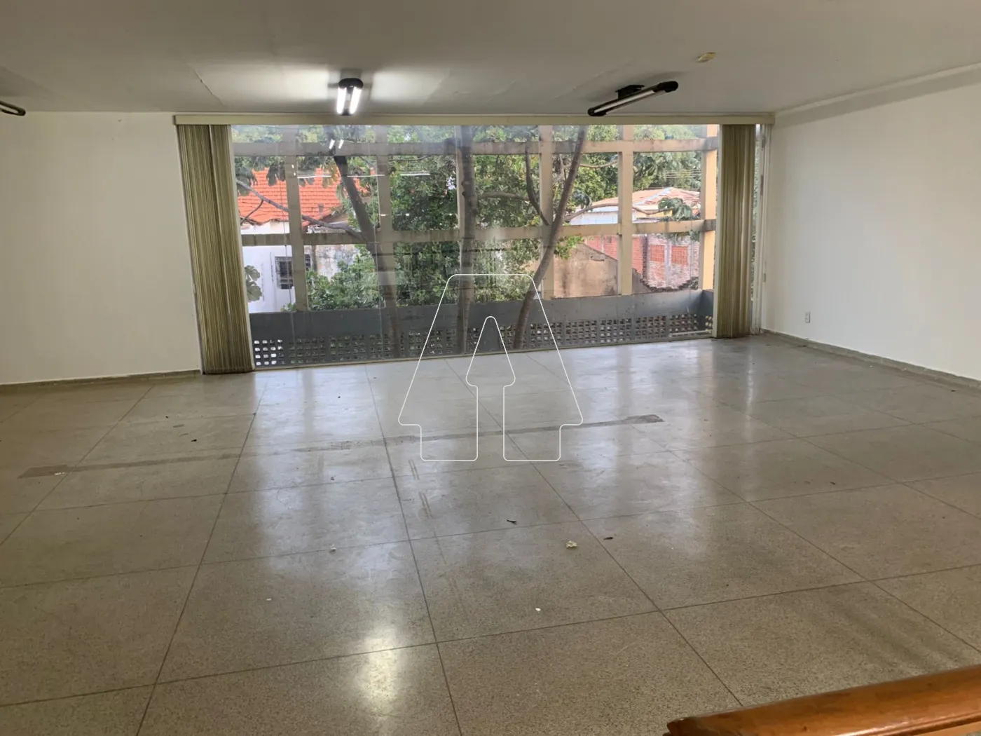 Alugar Comercial / Salão em Araçatuba R$ 10.000,00 - Foto 23