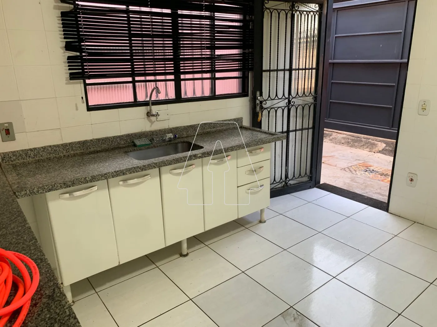 Alugar Casa / Residencial em Araçatuba R$ 2.100,00 - Foto 3
