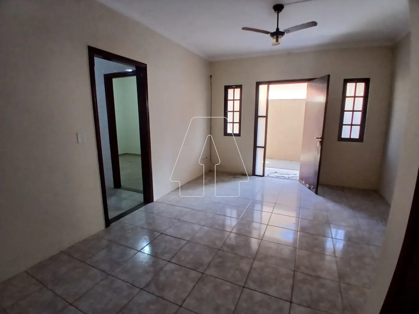 Comprar Casa / Residencial em Araçatuba R$ 350.000,00 - Foto 3