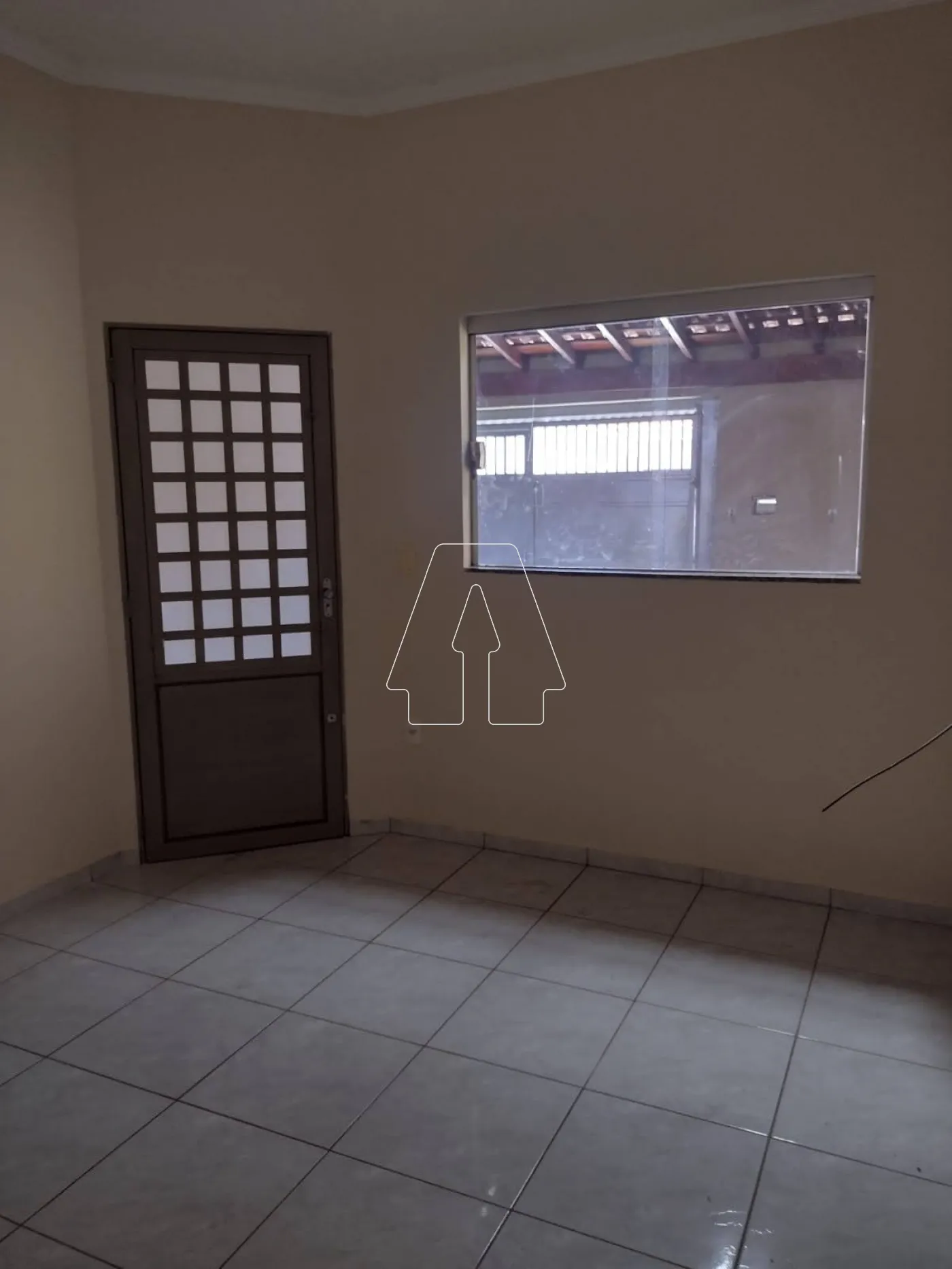 Alugar Casa / Residencial em Araçatuba R$ 1.200,00 - Foto 2