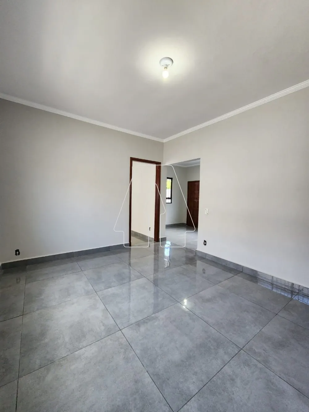 Comprar Casa / Residencial em Araçatuba R$ 260.000,00 - Foto 2
