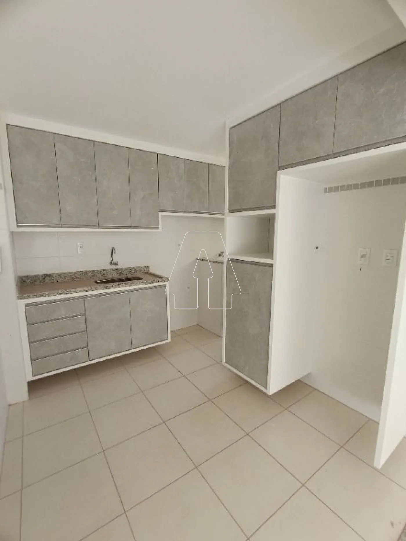 Alugar Apartamento / Padrão em Araçatuba R$ 2.200,00 - Foto 4