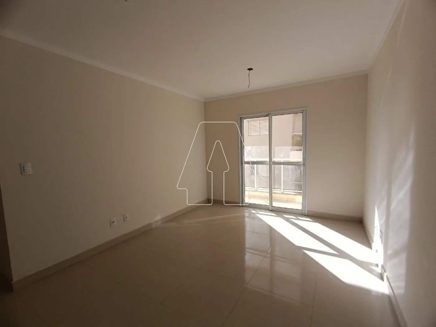 Alugar Apartamento / Padrão em Araçatuba R$ 2.200,00 - Foto 2