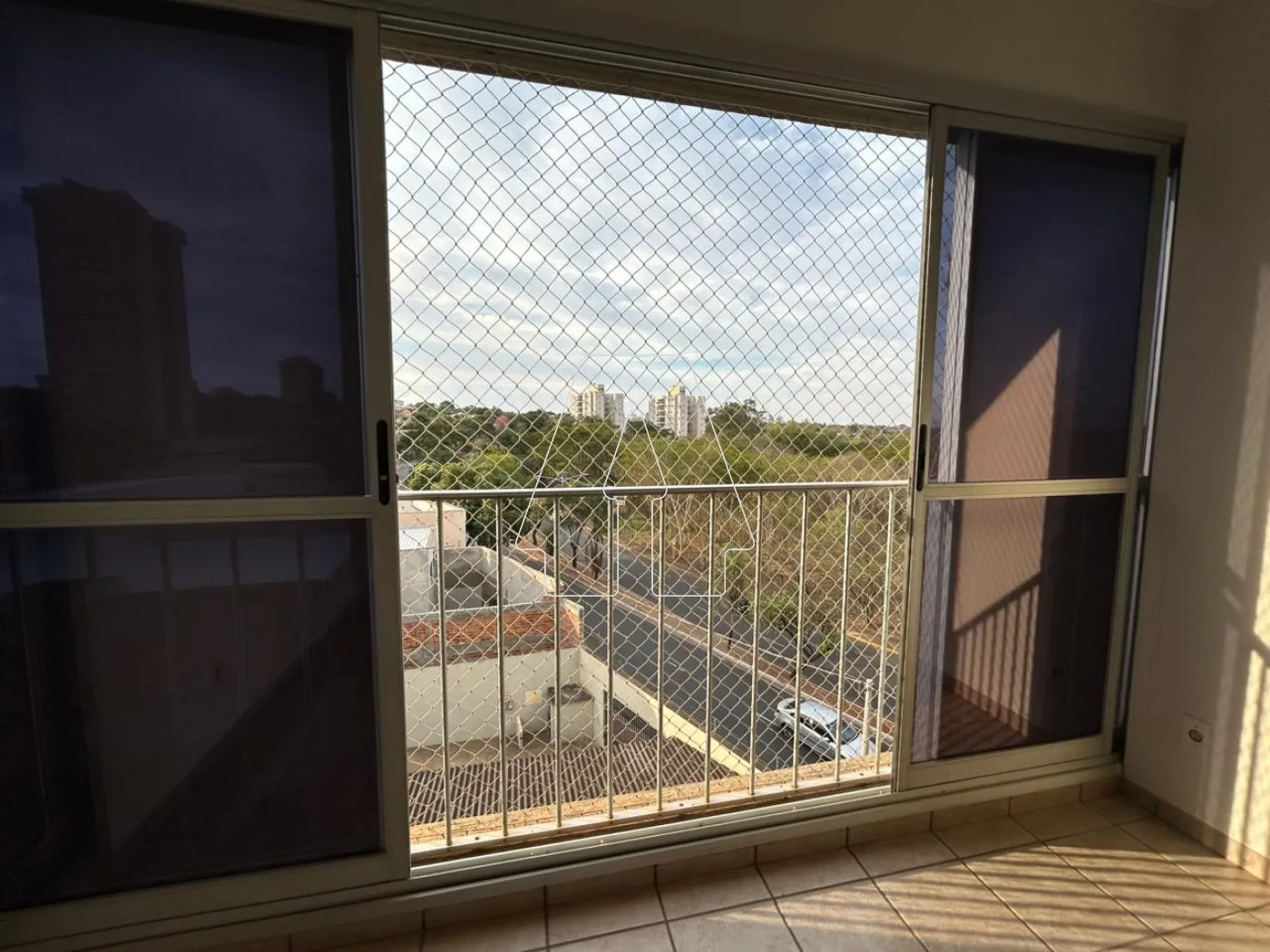Alugar Apartamento / Padrão em Araçatuba R$ 1.400,00 - Foto 3