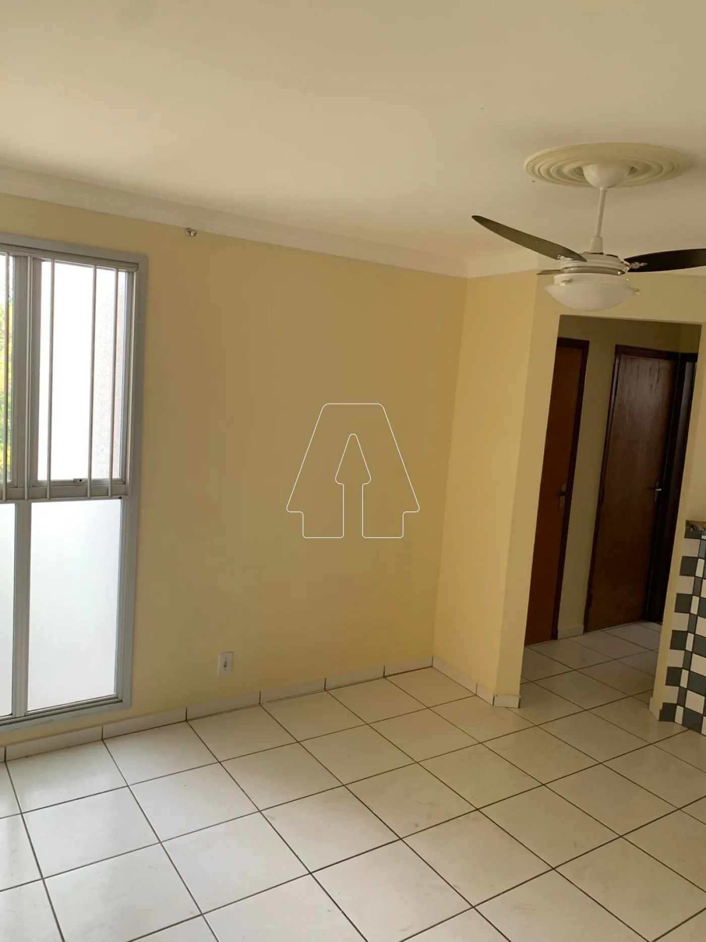 Alugar Apartamento / Padrão em Araçatuba R$ 950,00 - Foto 1
