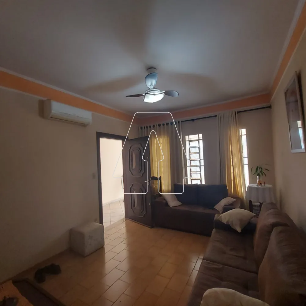 Comprar Casa / Residencial em Araçatuba R$ 300.000,00 - Foto 2