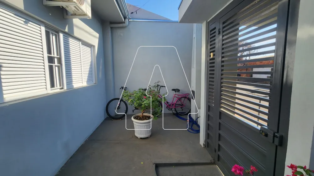 Comprar Casa / Residencial em Araçatuba R$ 500.000,00 - Foto 2