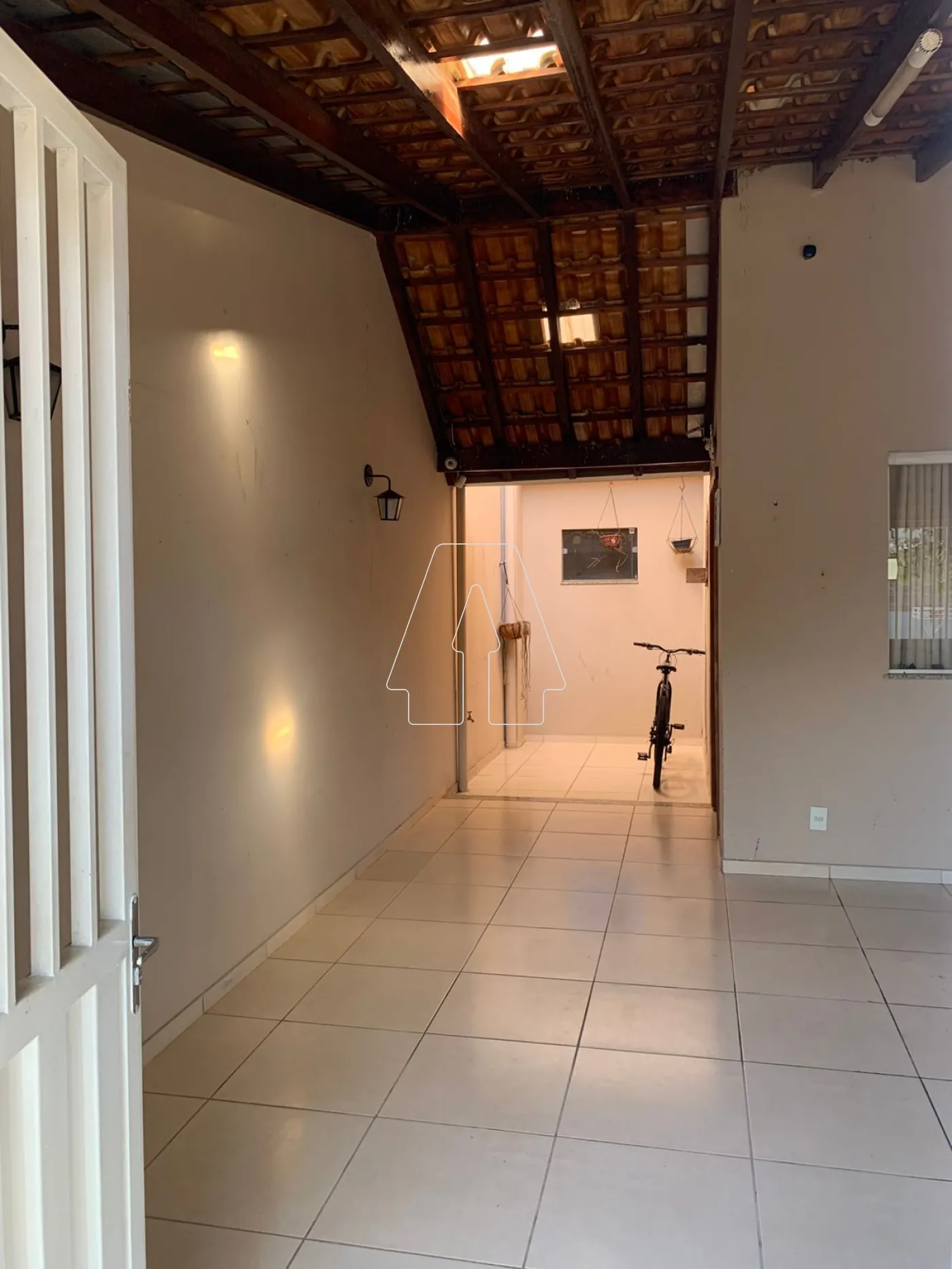 Alugar Casa / Residencial em Araçatuba R$ 1.965,00 - Foto 2
