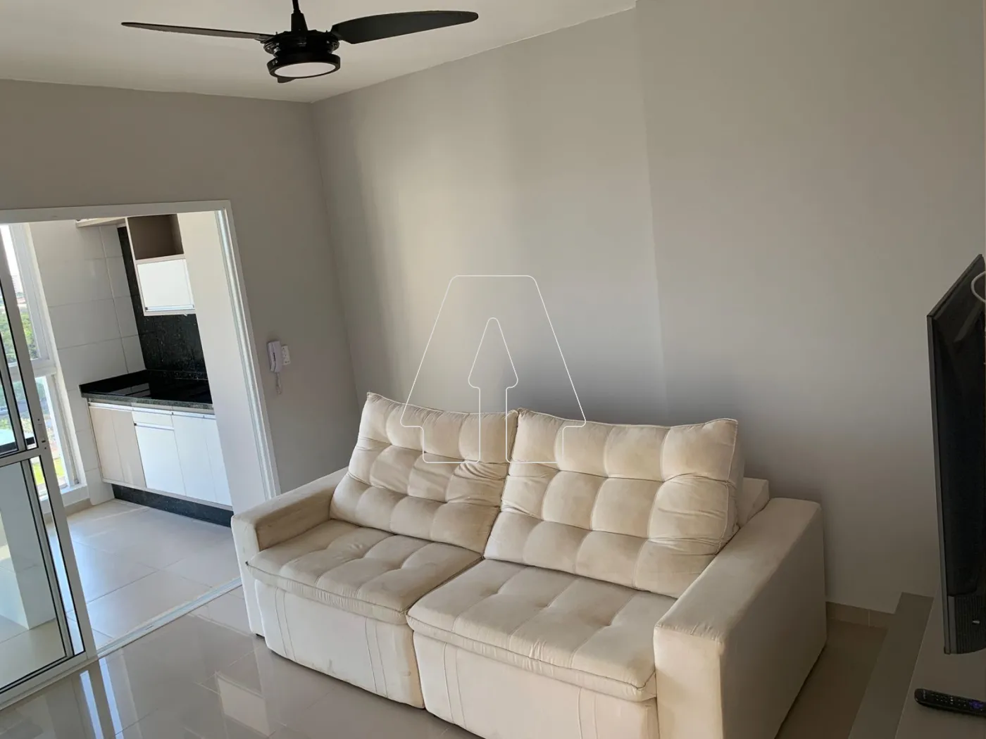 Alugar Apartamento / Padrão em Araçatuba R$ 2.500,00 - Foto 2