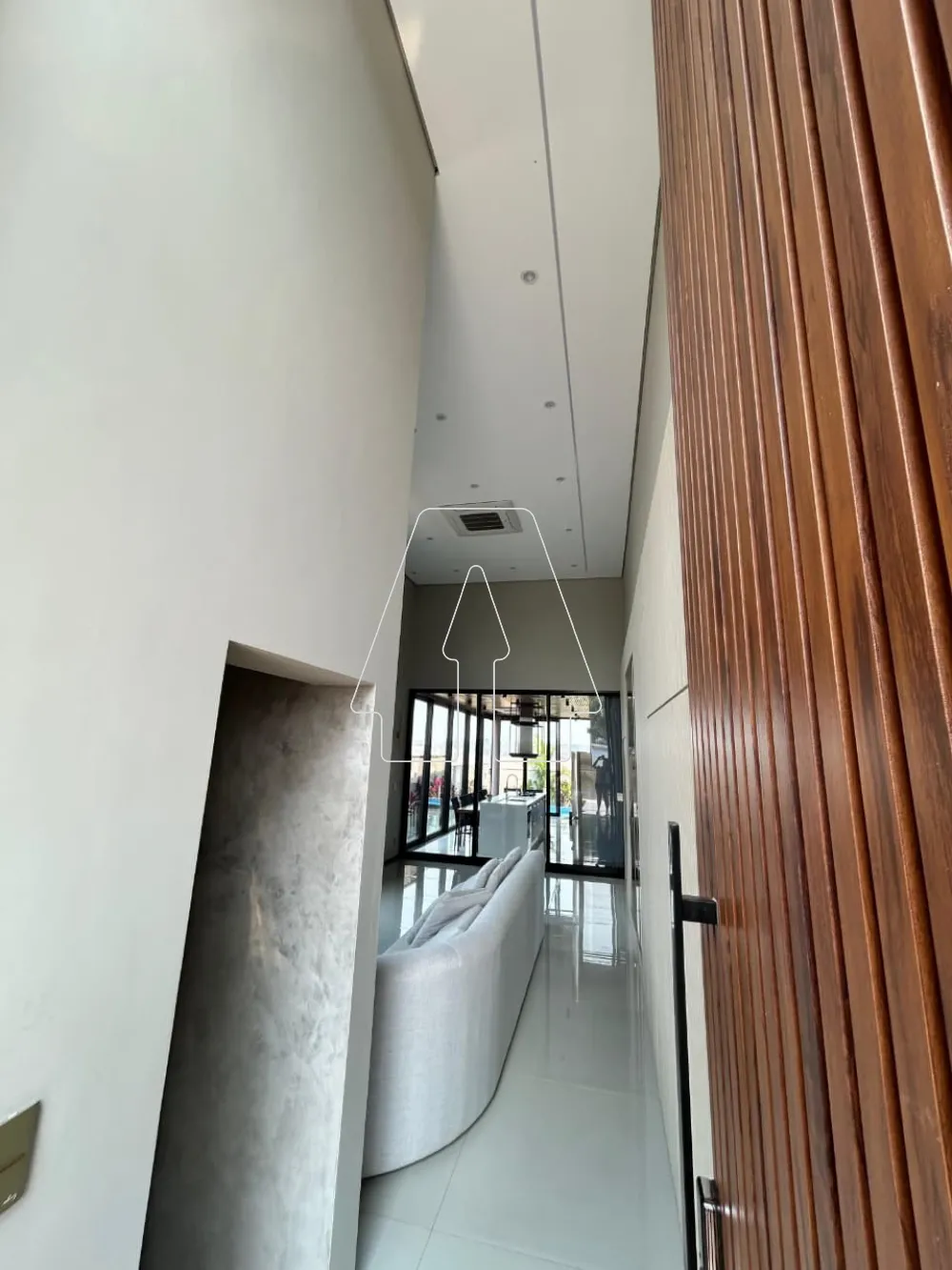 Alugar Casa / Condomínio em Araçatuba R$ 14.000,00 - Foto 3