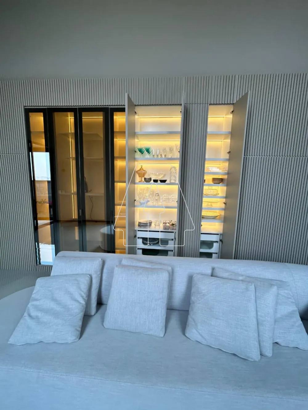 Alugar Casa / Condomínio em Araçatuba R$ 14.000,00 - Foto 11