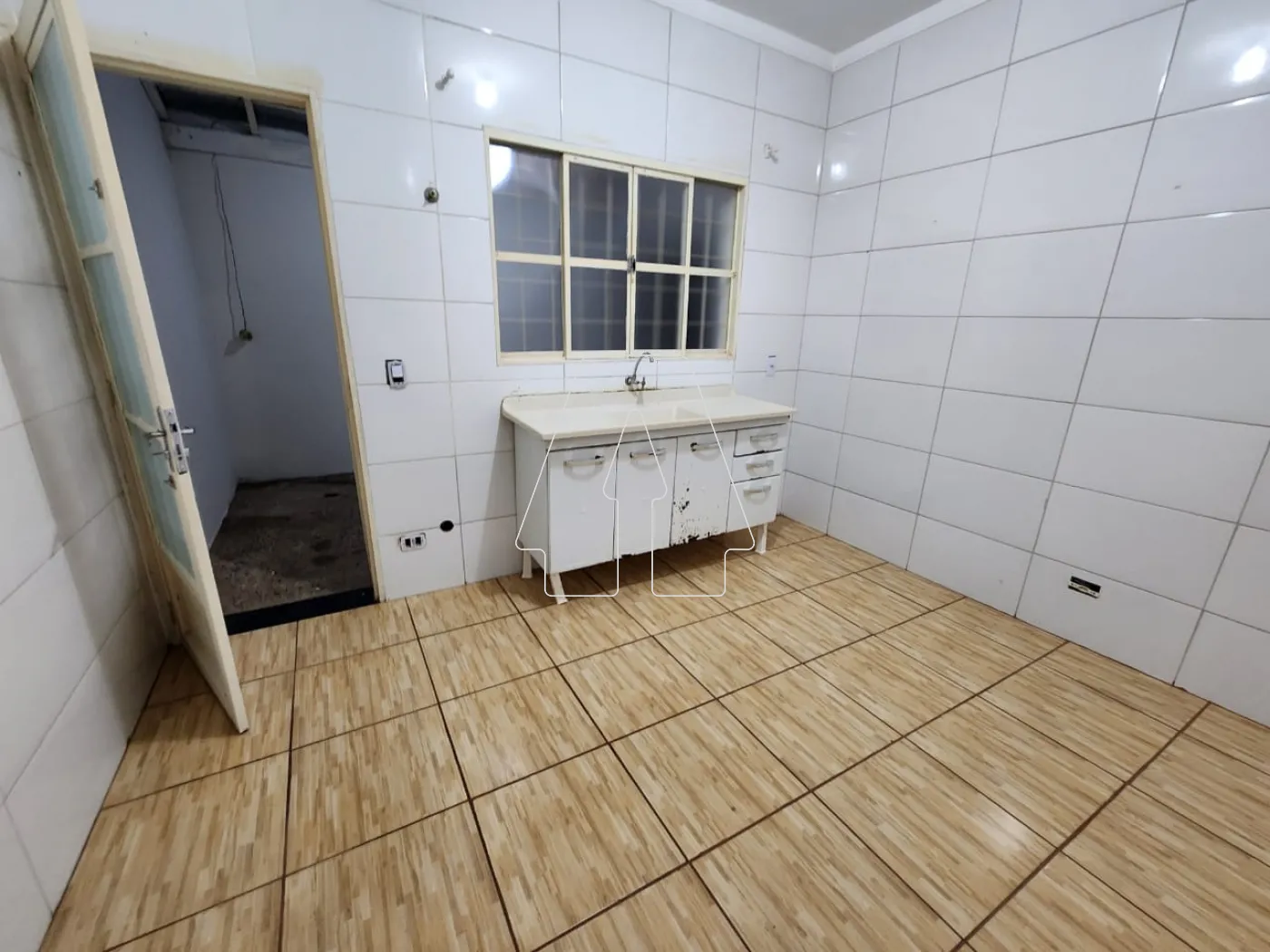 Alugar Casa / Sobrado em Araçatuba R$ 1.000,00 - Foto 2