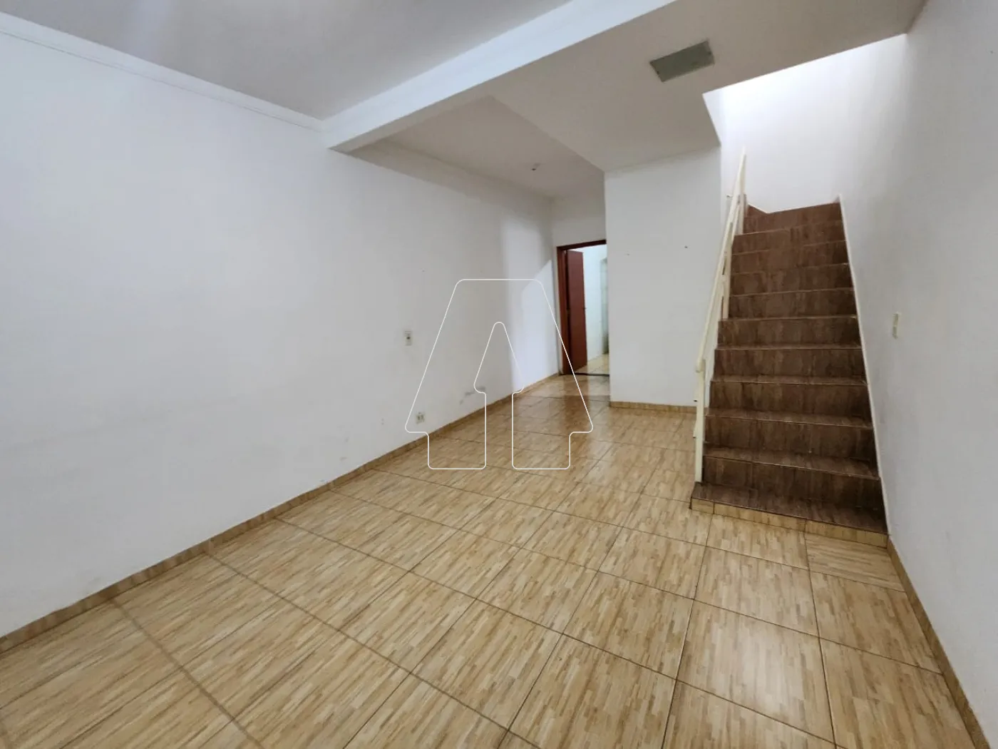 Alugar Casa / Sobrado em Araçatuba R$ 1.000,00 - Foto 1