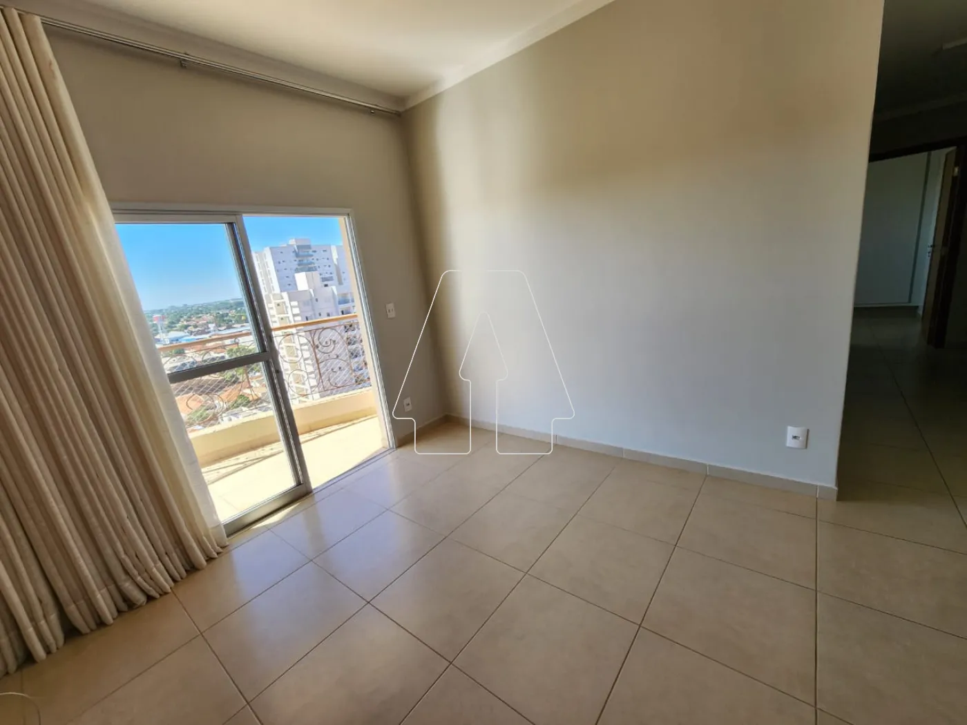 Alugar Apartamento / Padrão em Araçatuba R$ 2.400,00 - Foto 3
