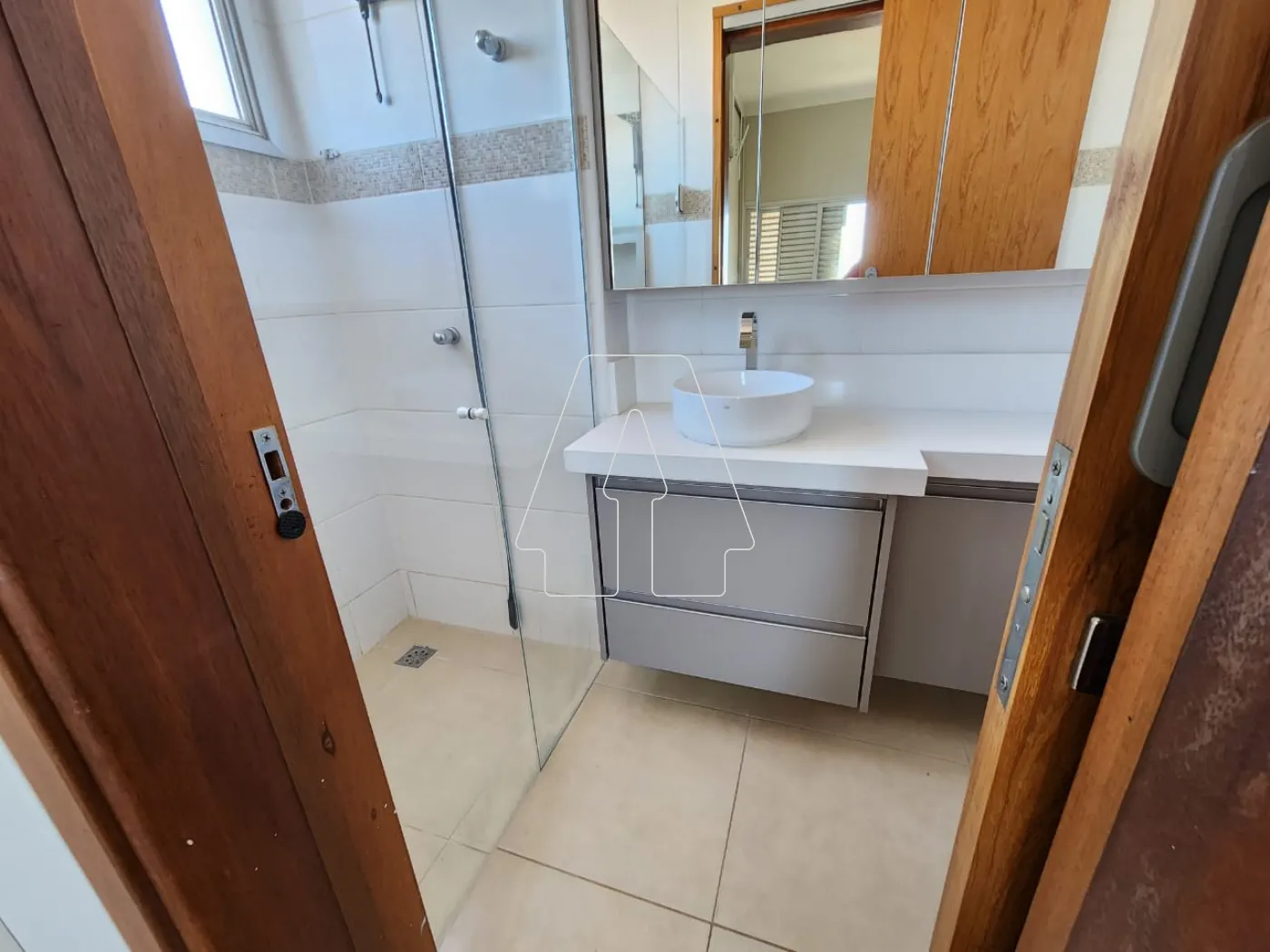 Alugar Apartamento / Padrão em Araçatuba R$ 2.400,00 - Foto 8