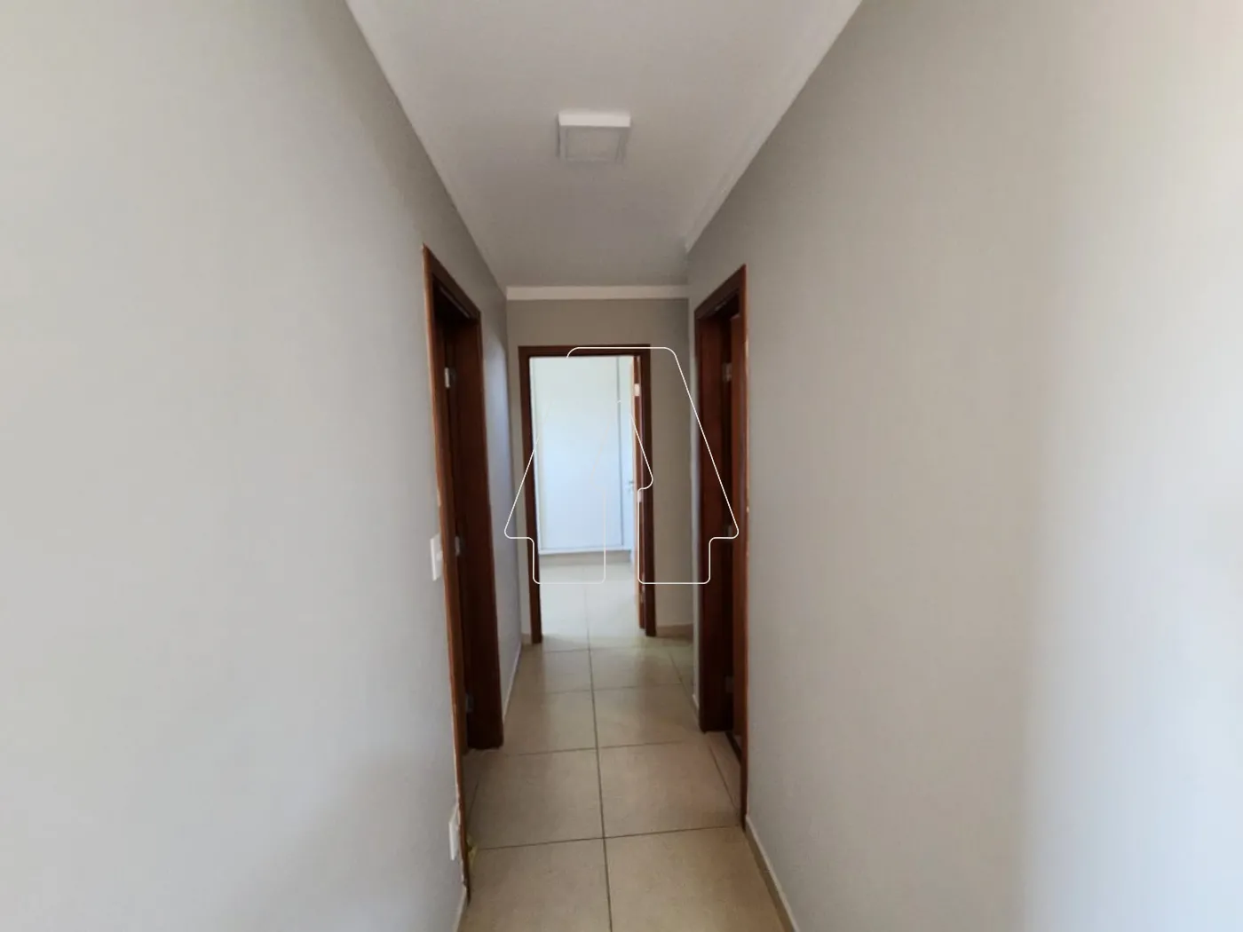 Alugar Apartamento / Padrão em Araçatuba R$ 2.400,00 - Foto 5