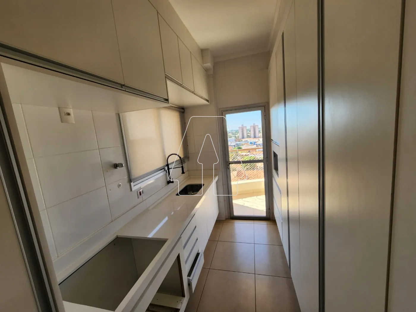 Alugar Apartamento / Padrão em Araçatuba R$ 2.400,00 - Foto 12