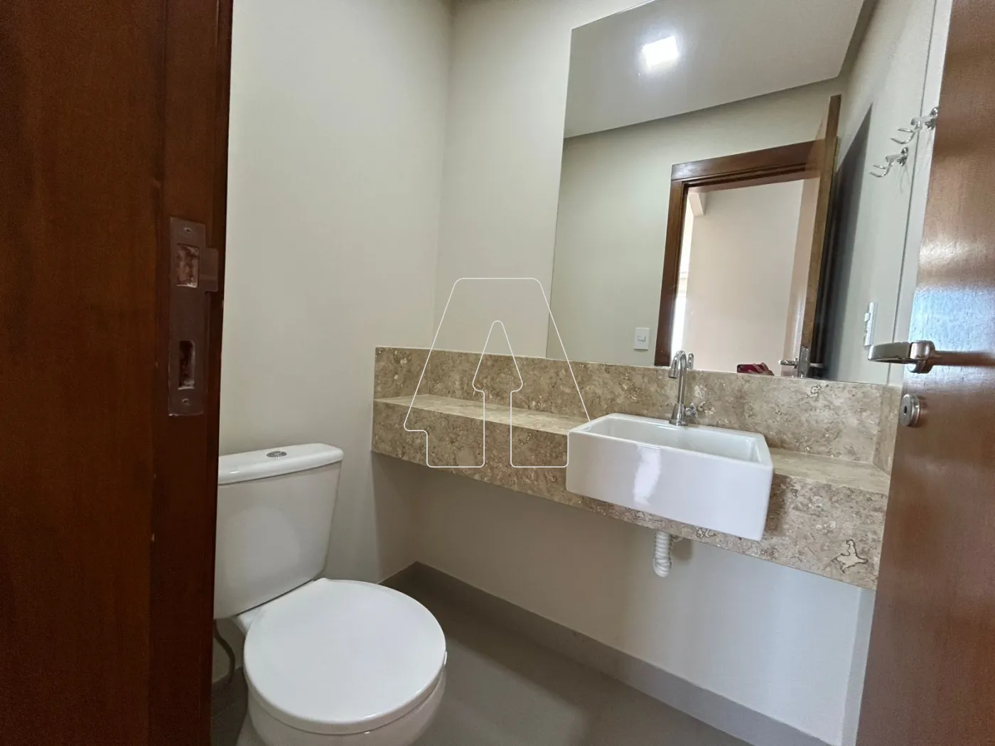 Alugar Comercial / Sala em Condomínio em Araçatuba R$ 2.000,00 - Foto 8