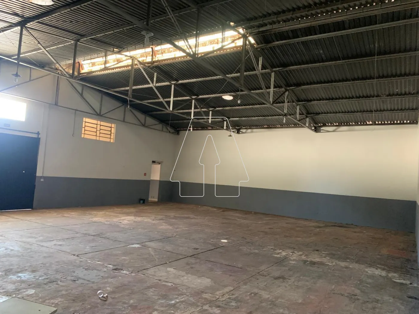 Alugar Comercial / Salão em Araçatuba R$ 11.800,00 - Foto 12