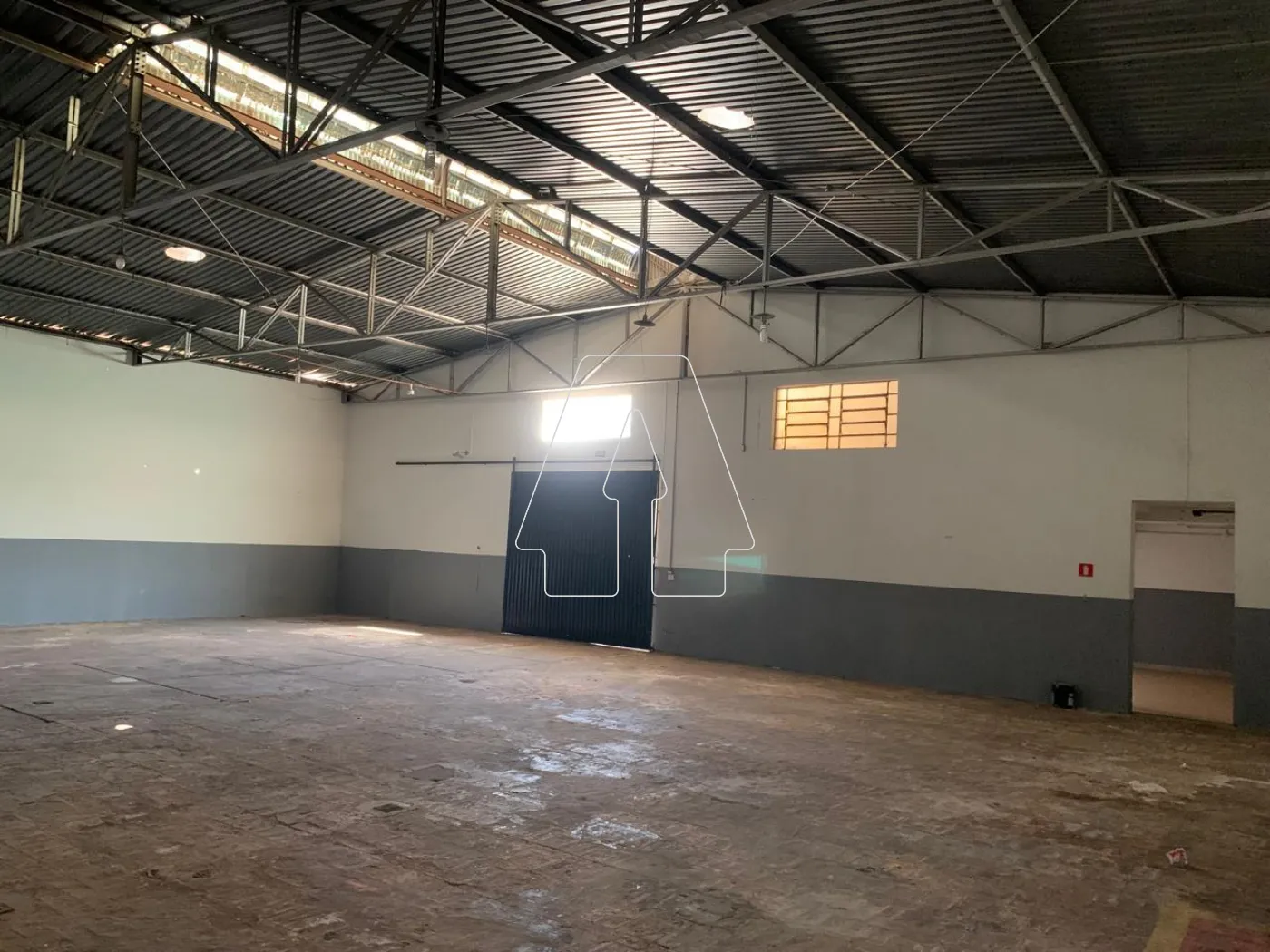 Alugar Comercial / Salão em Araçatuba R$ 11.800,00 - Foto 13