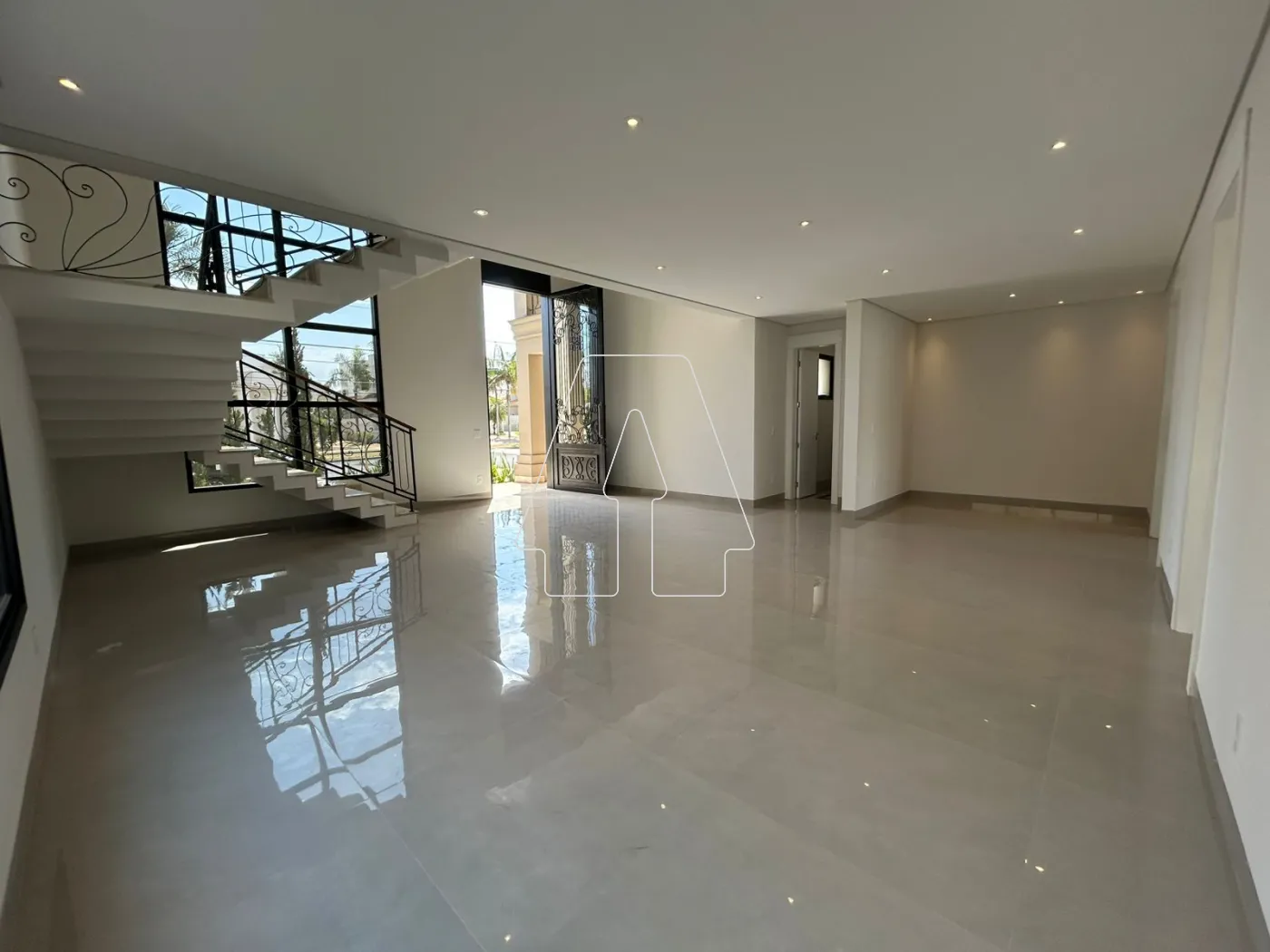 Alugar Casa / Condomínio em Araçatuba R$ 22.000,00 - Foto 1