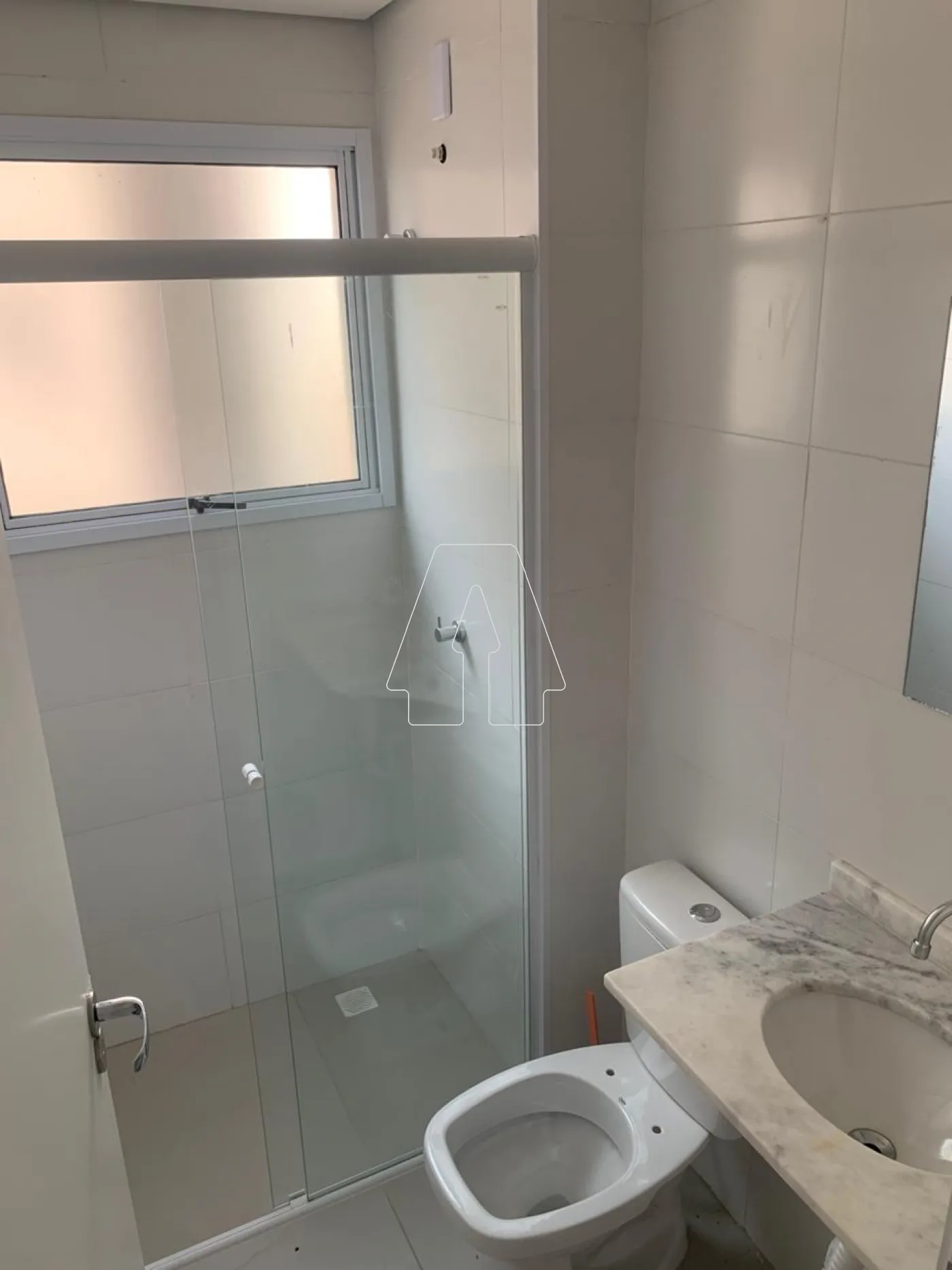 Alugar Apartamento / Padrão em Araçatuba R$ 1.100,00 - Foto 5