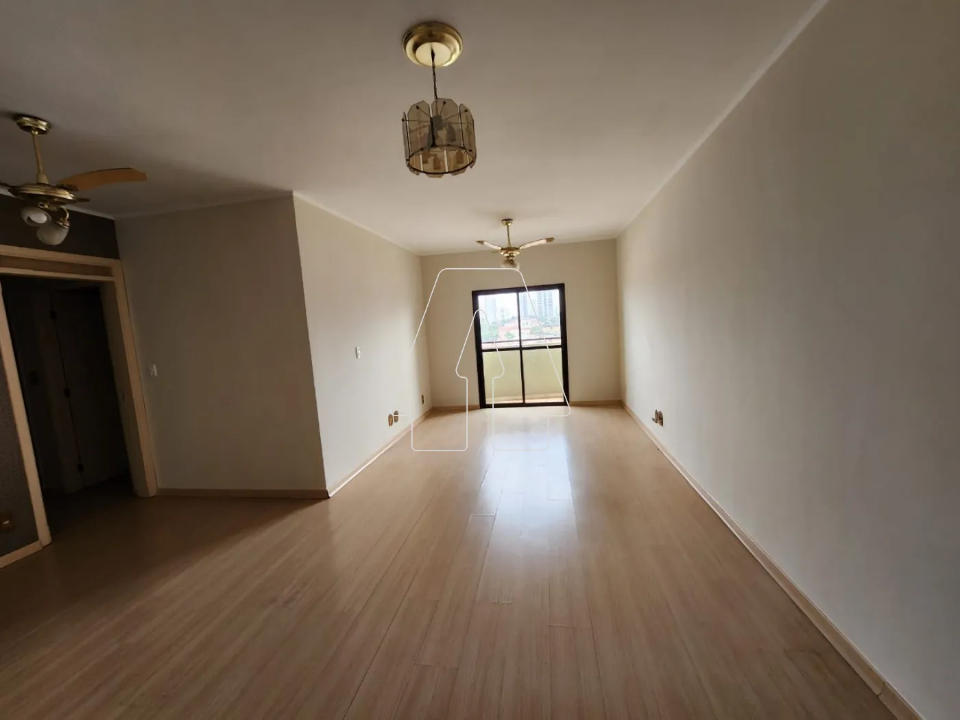 Alugar Apartamento / Padrão em Araçatuba R$ 1.450,00 - Foto 1