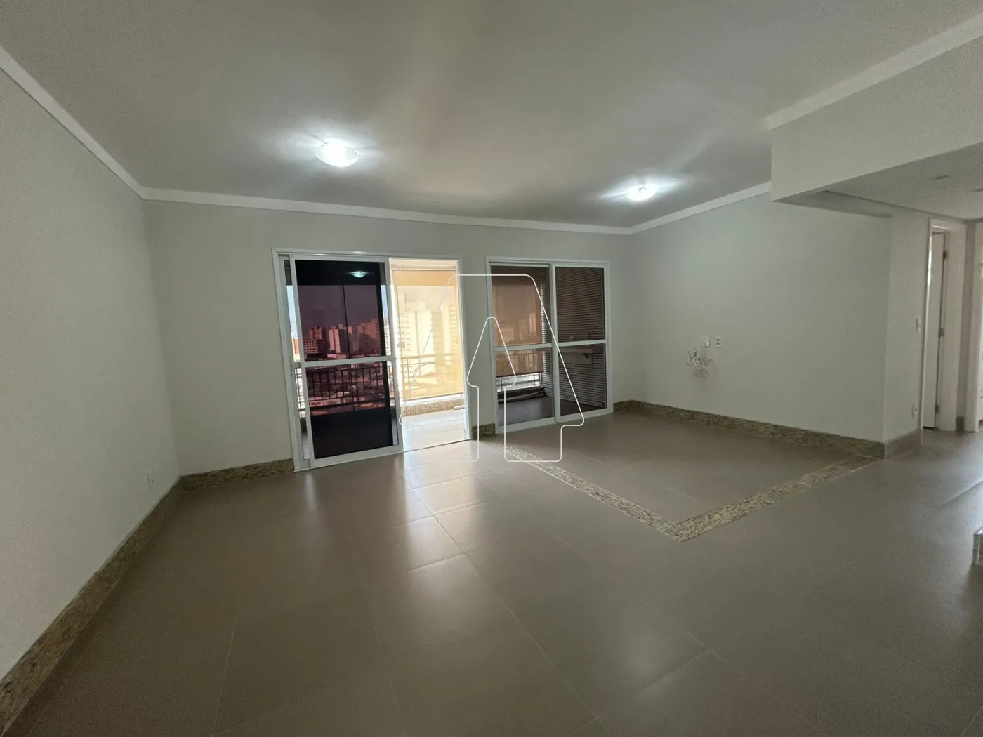 Alugar Apartamento / Padrão em Araçatuba R$ 2.800,00 - Foto 1