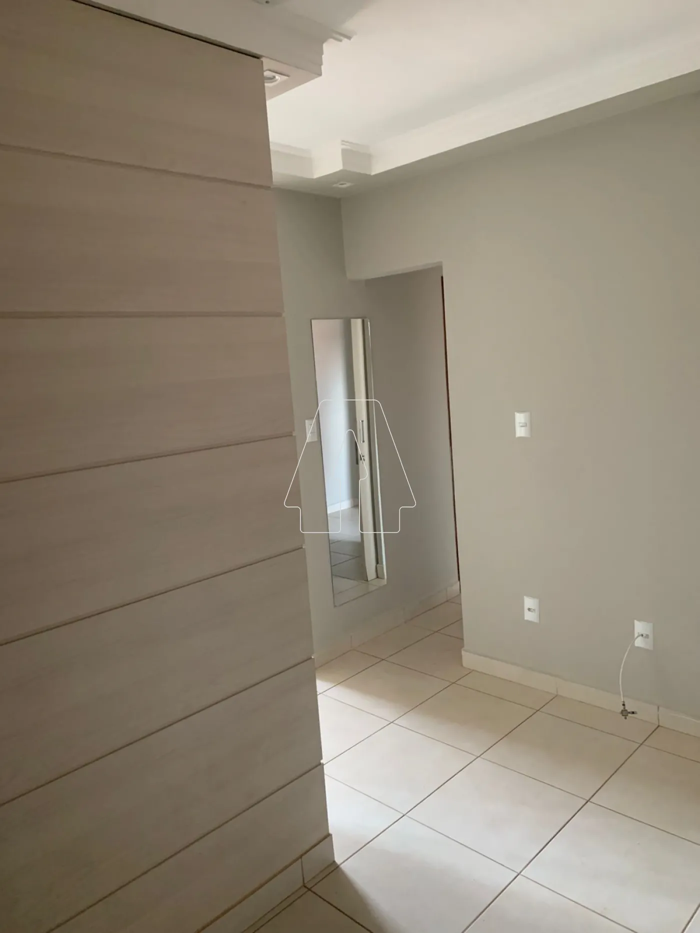 Alugar Apartamento / Padrão em Araçatuba R$ 1.200,00 - Foto 1